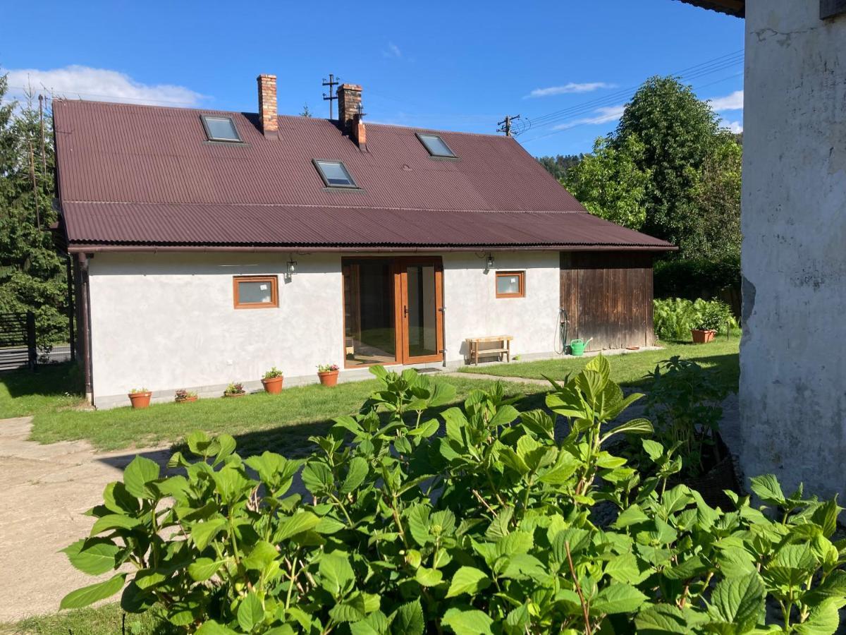 Gospodarstwo Przy Drodze. Czchow Exterior foto